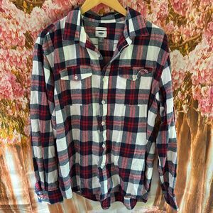 ☀️ Old Navy Flannel Button Down Shirt